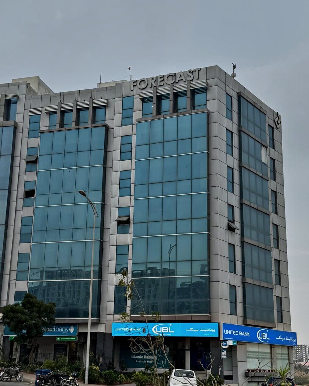 Forecast Tower, a commercial building at Midway A, Bahria Town Karachi